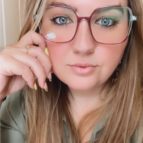 ♥️Share Show with Posh Friends♥️ - Picture 5 of 5